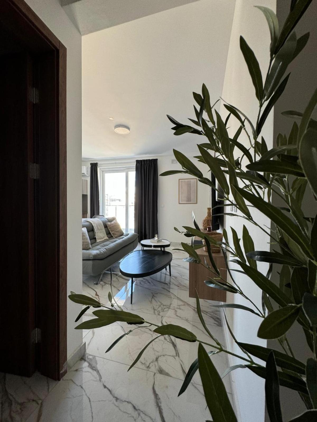 New, Stylish And Modern 1Br Apartment St. Paul's Bay Bagian luar foto