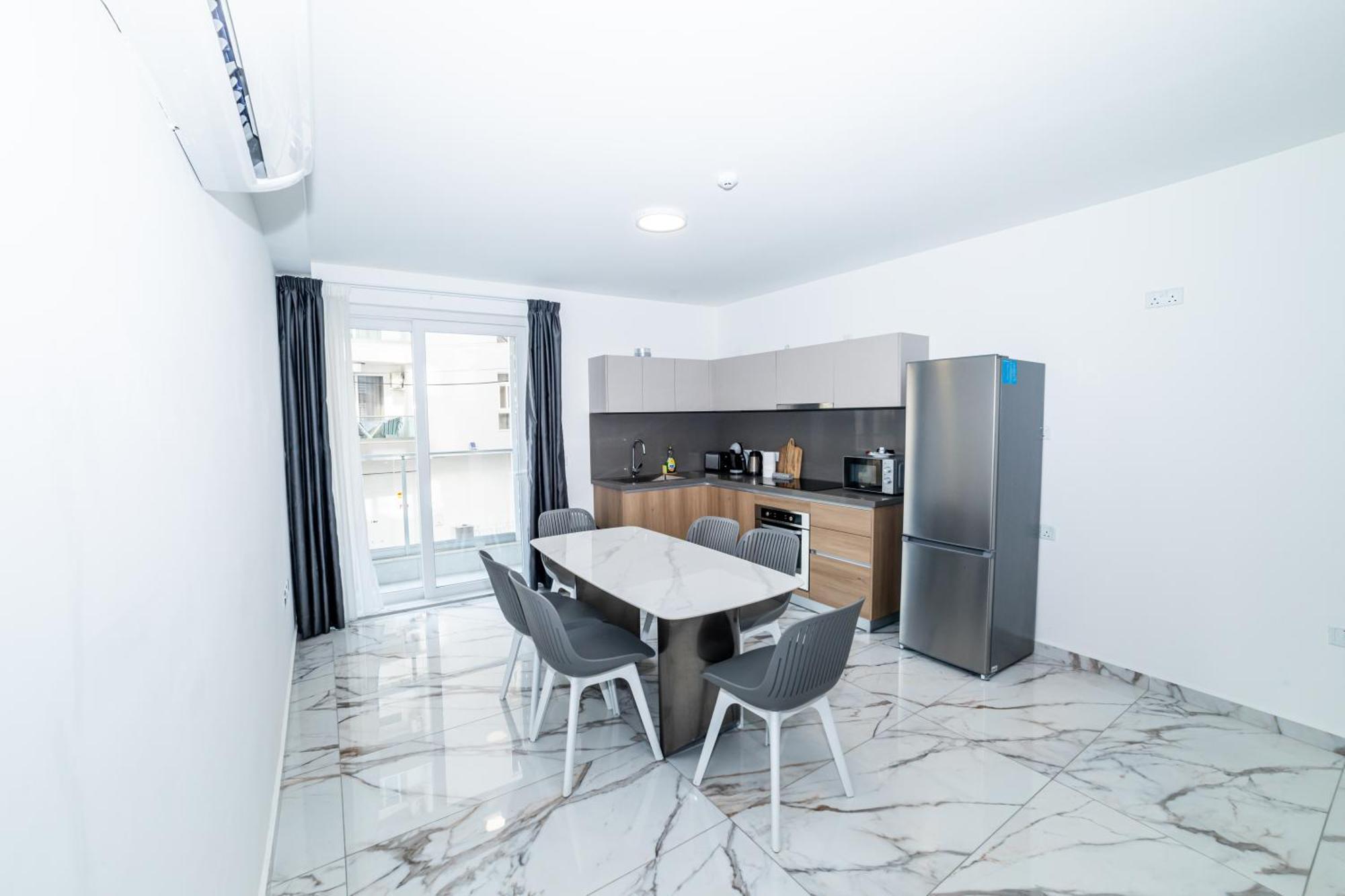 New, Stylish And Modern 1Br Apartment St. Paul's Bay Bagian luar foto
